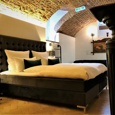 Historical Luxury Homes - Luxus Suite Colloseum Freiburg im Breisgau Exterior photo