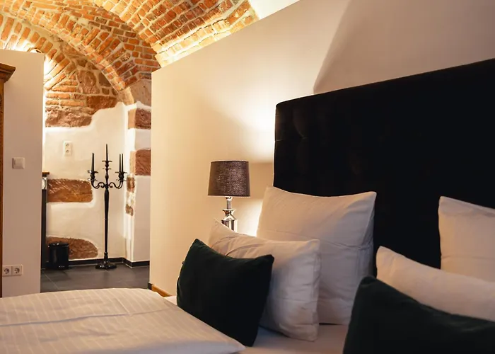 Historical Luxury Homes - Luxus Suite Colloseum