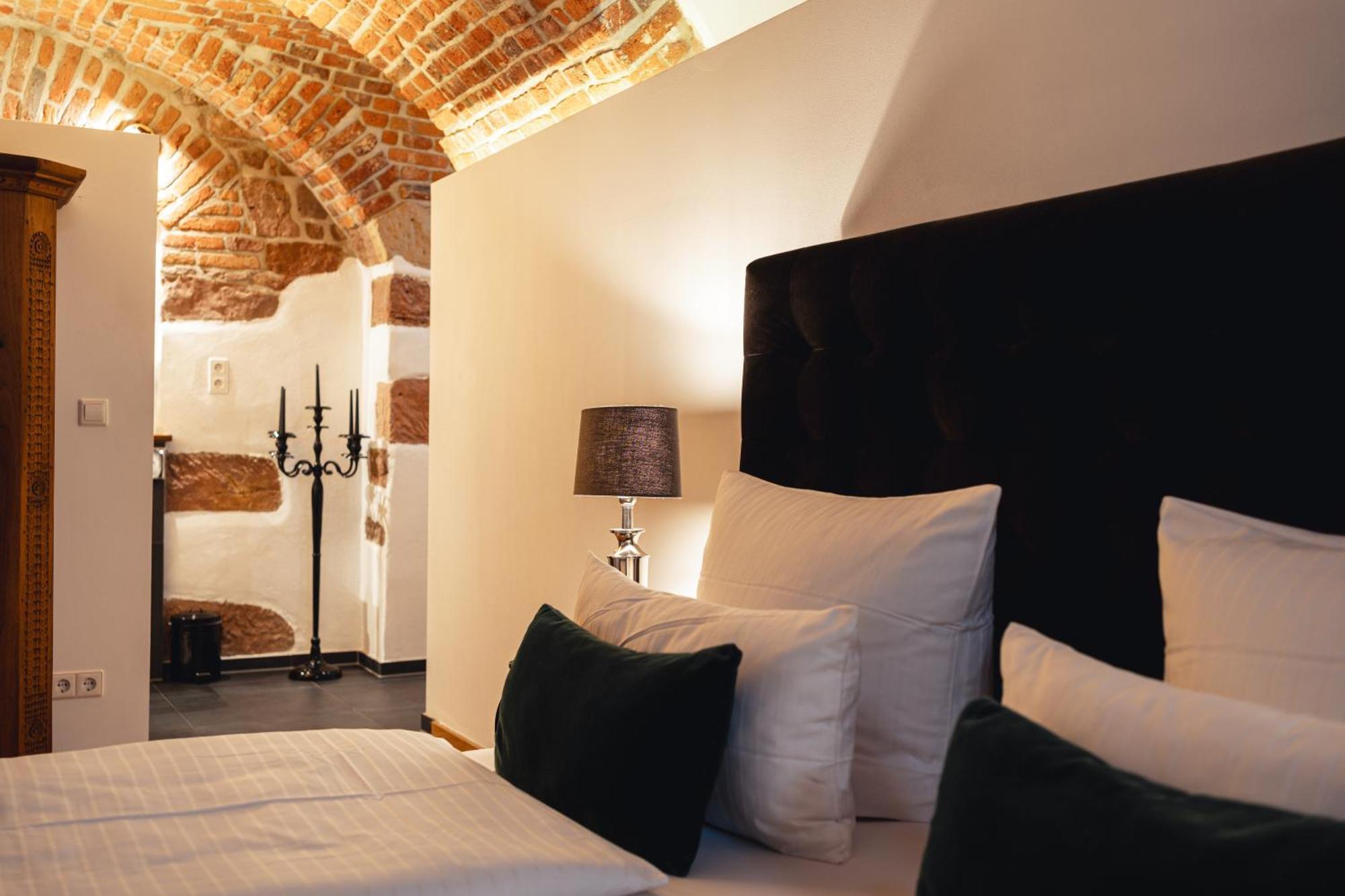 Historical Luxury Homes - Luxus Colloseum